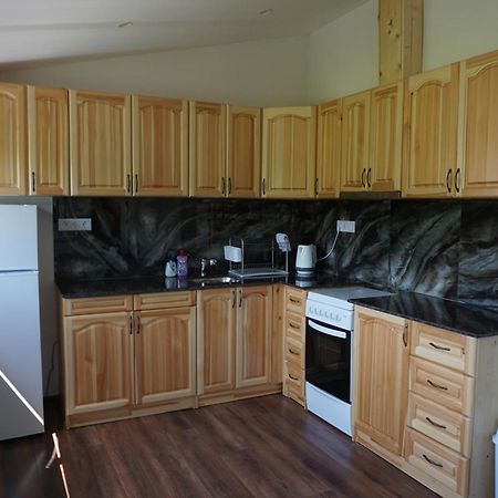 Guesthouse Juli Saparewa Banja Zewnętrze zdjęcie