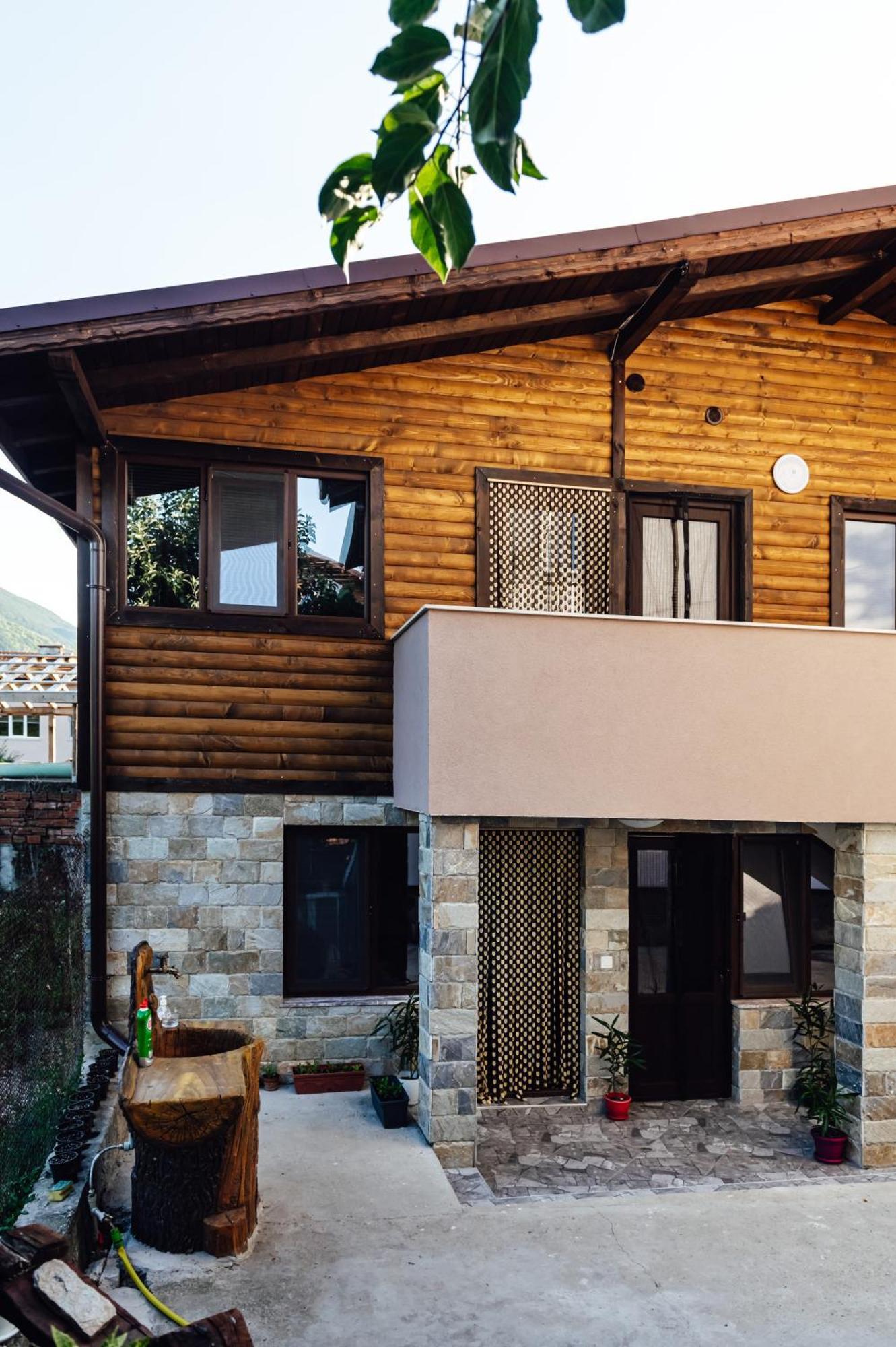 Guesthouse Juli Saparewa Banja Zewnętrze zdjęcie