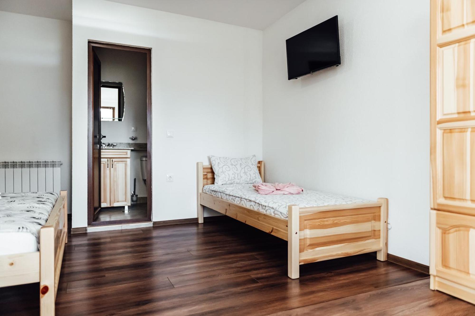 Guesthouse Juli Saparewa Banja Zewnętrze zdjęcie