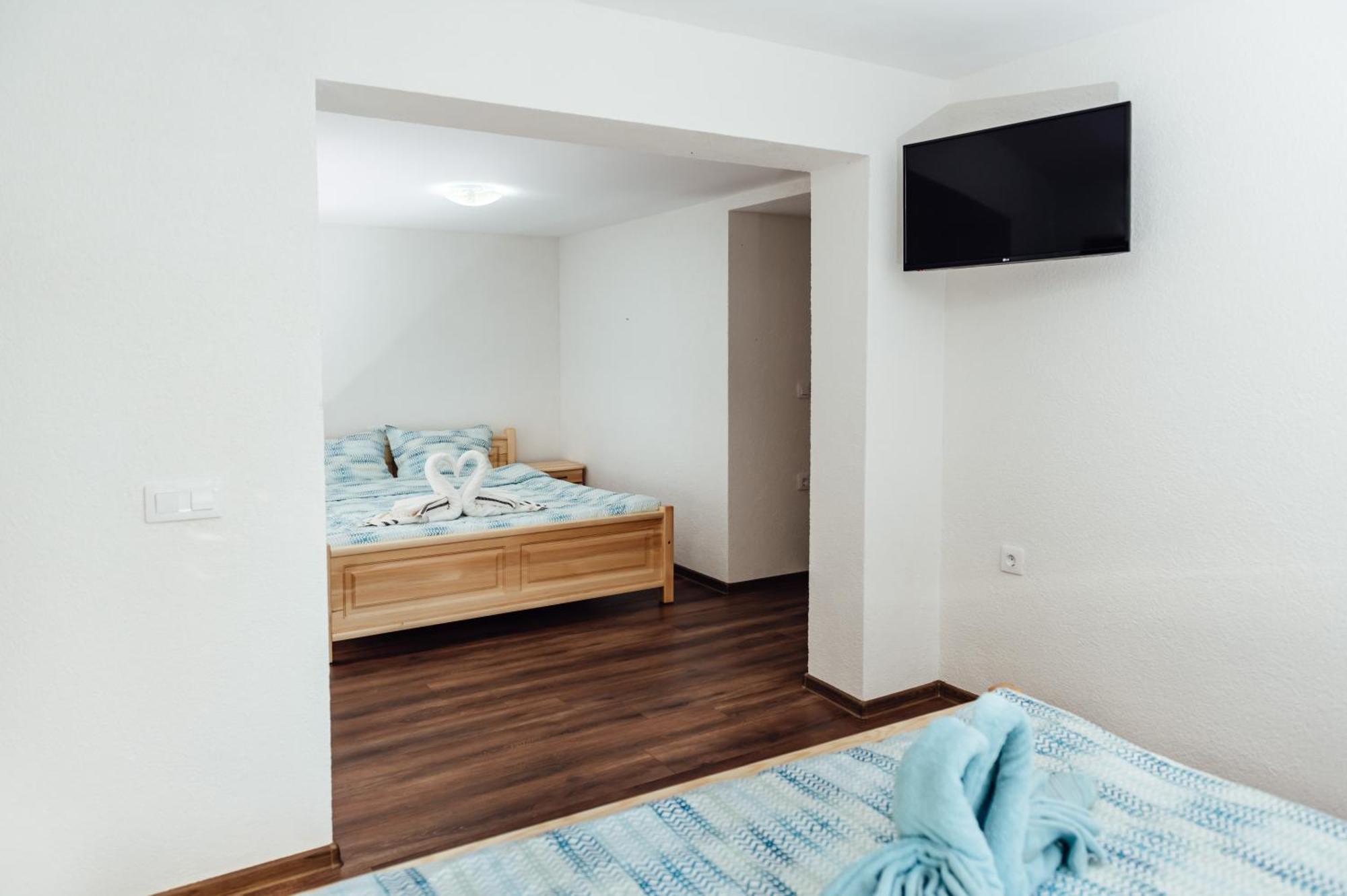 Guesthouse Juli Saparewa Banja Zewnętrze zdjęcie
