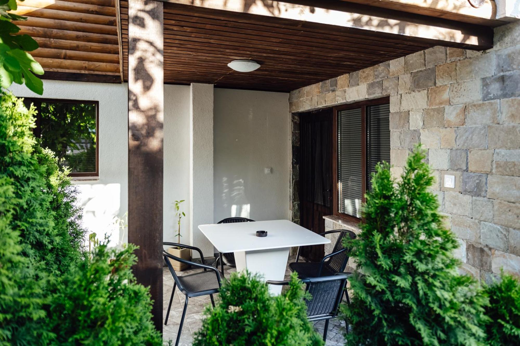 Guesthouse Juli Saparewa Banja Zewnętrze zdjęcie