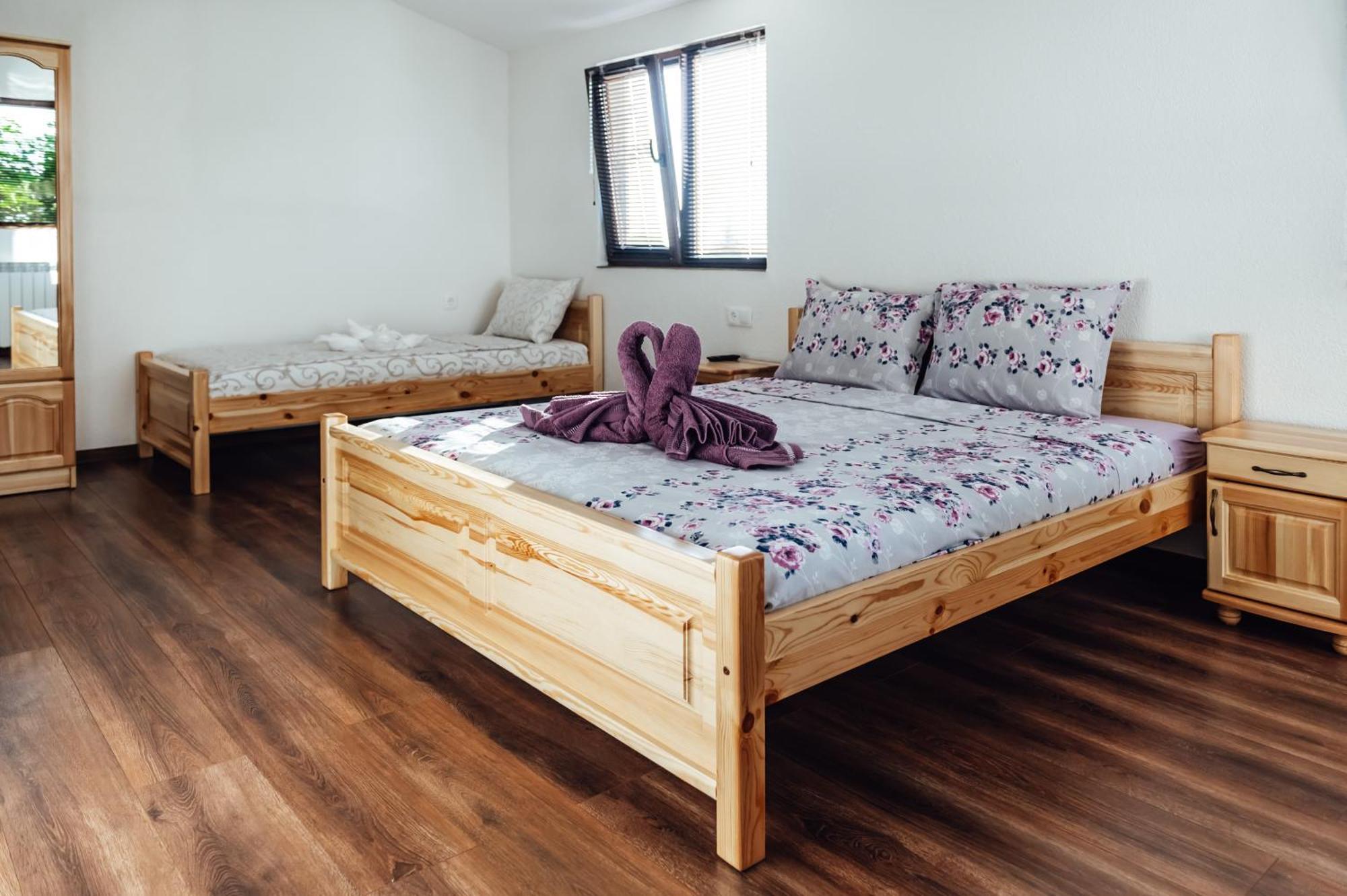 Guesthouse Juli Saparewa Banja Zewnętrze zdjęcie