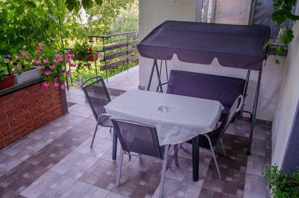 Guesthouse Juli Saparewa Banja Zewnętrze zdjęcie